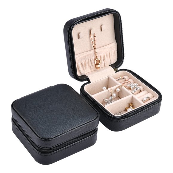 NWT Jewellery Box // Black - Picture 1 of 1